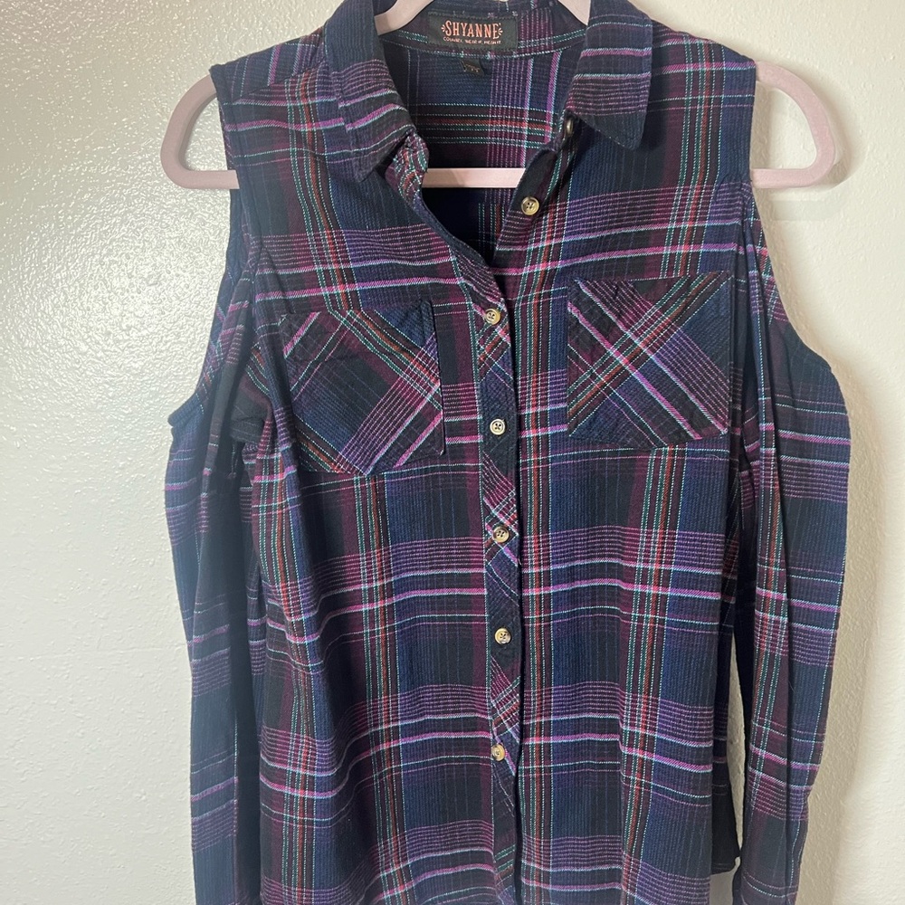 Shyanne Women's Plaid Cold Shoulder Top - Purple and Black